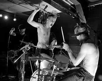 The Dreadnoughts - Photo (c) Adam PW Smith @ www.adampwsmith.com The Dreadnoughts - Photo (c) Adam PW Smith @ www.adampwsmith.com